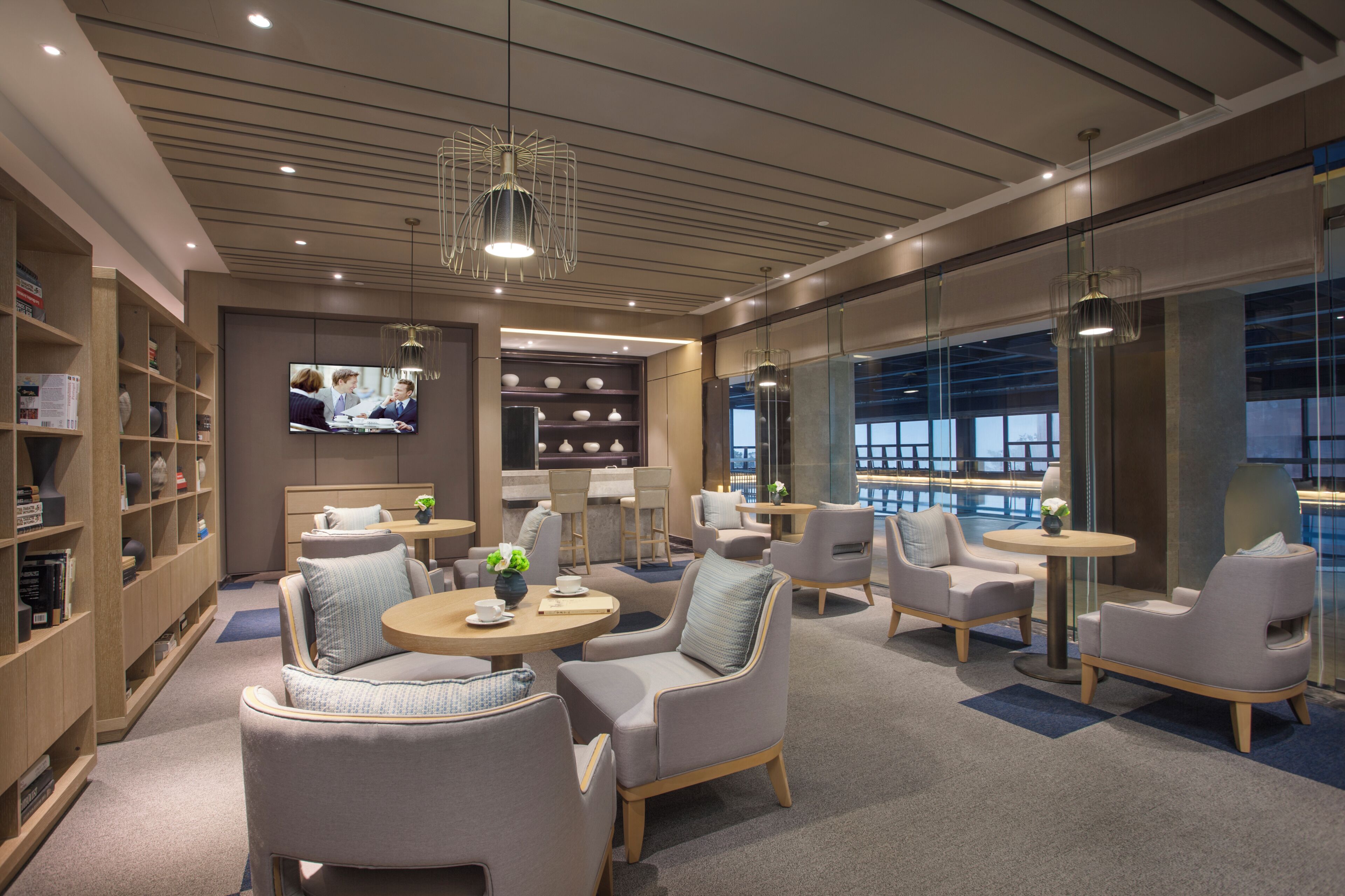 酒吧（店内）