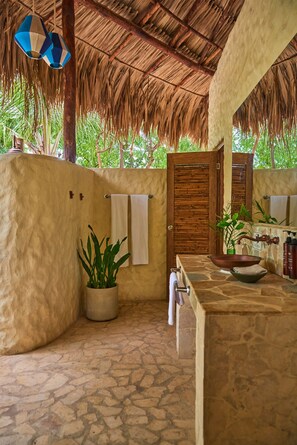 Signature Bungalow, 1 King Bed, Private Pool | Egyptian cotton sheets, premium bedding, pillowtop beds, in-room safe - Blue Apple Beach  (Cartagena)