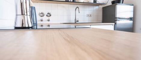 Design Condo, 2 Bedrooms, Kitchen, City View | 2 bedrooms, desk, iron/ironing board, cribs/infant beds