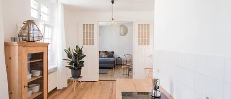 Design Condo, 2 Bedrooms, Kitchen, City View | 2 bedrooms, desk, iron/ironing board, cots/infant beds