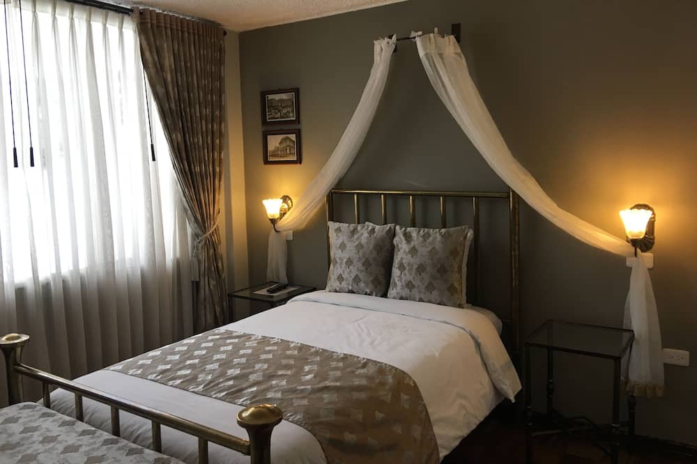 Hostal Mitad del Mundo
