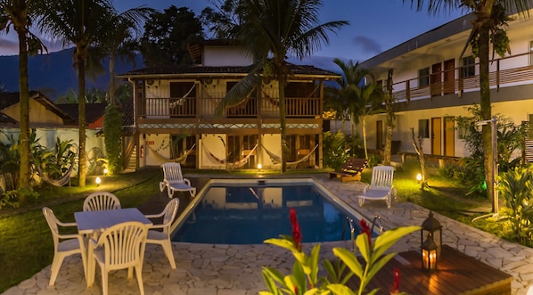 Garden - Pousada Tubes - Hostel (São Sebastião)