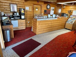 Reception - Love Hotels Western Holiday by OYO at Harlan Lake NE (Alma)