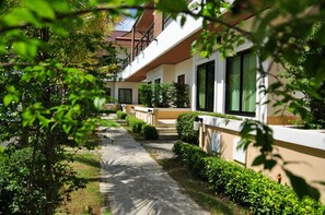 Property grounds - Baan Nantiya (Roi Et)