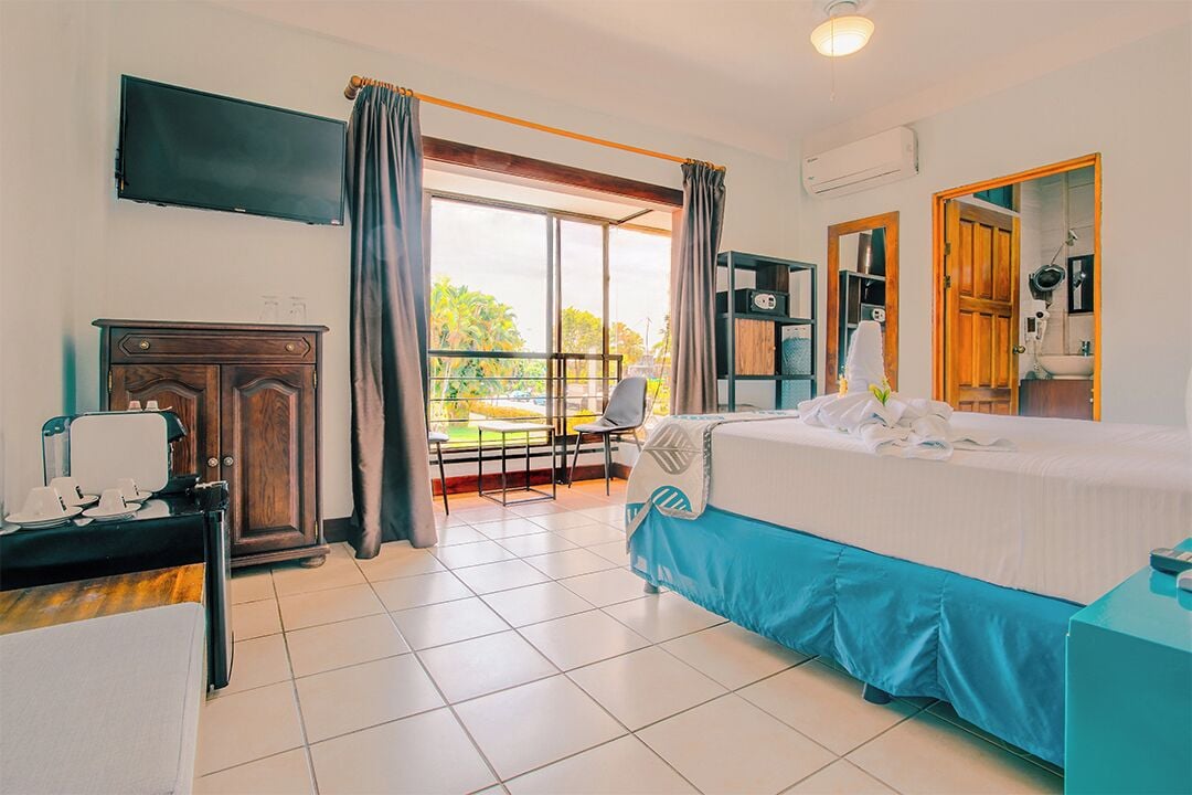 superior room | city view