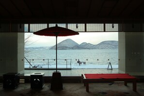 Lobby - Toya Kohantei (Toyako)