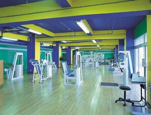 Fitness facility - Ibusuki Iwasaki Hotel (Ibusuki)