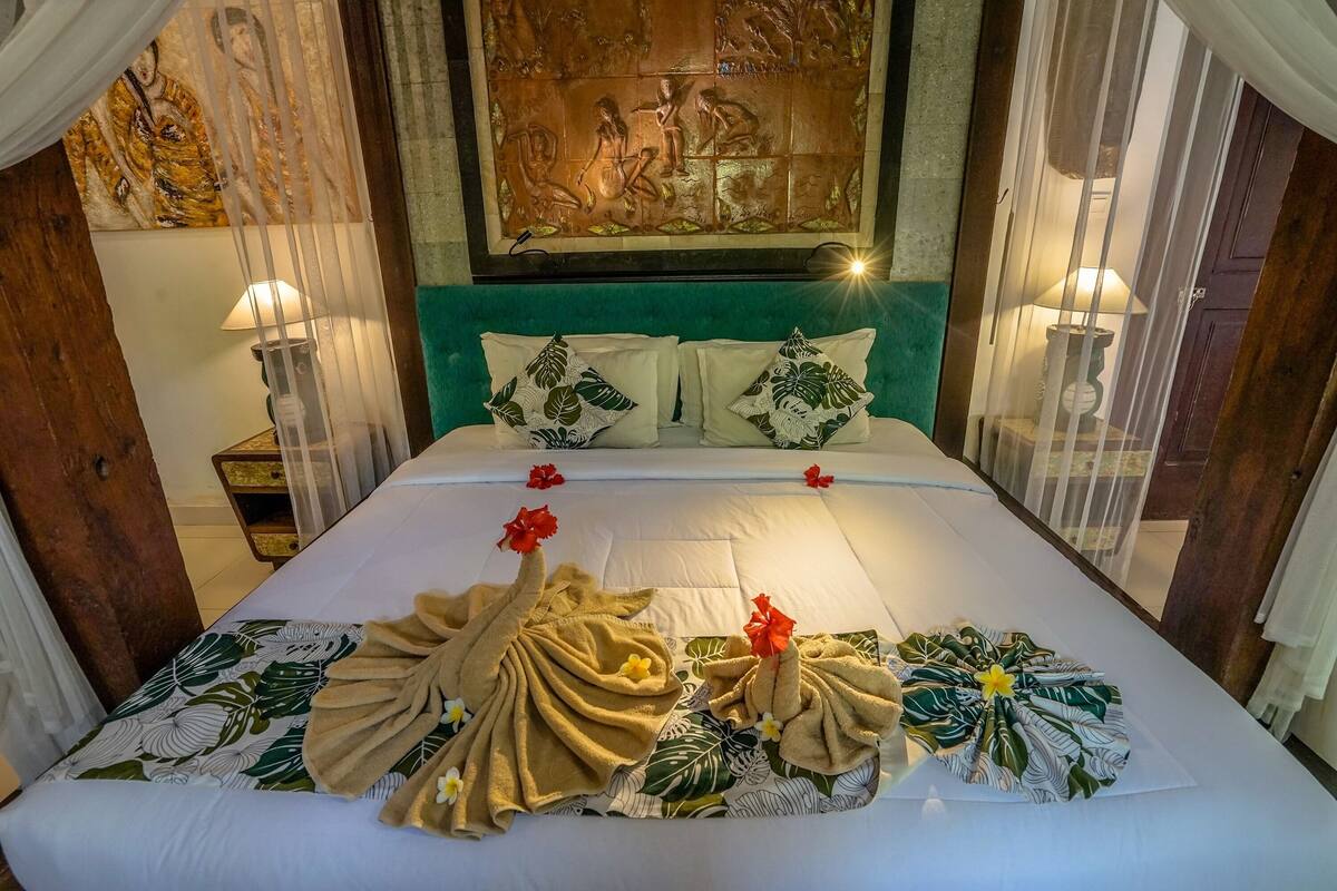 Superior Garden View | Sengetøy av topp kvalitet, minibar, safe på rommet og skrivebord