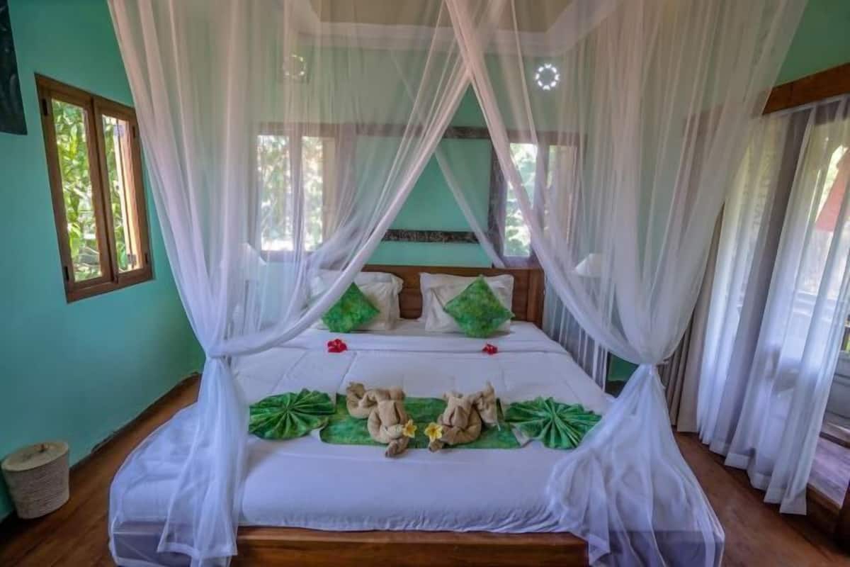 1 Schlafzimmer, hochwertige Bettwaren, Minibar, Zimmersafe