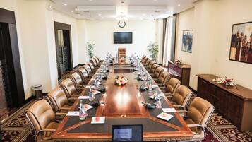 Meeting facility