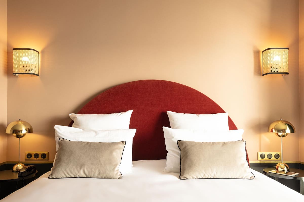 Twin Room (Old Town Side) | Minibar, in-room safe, soundproofing, free WiFi