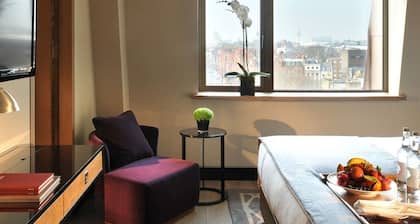 The Hari London