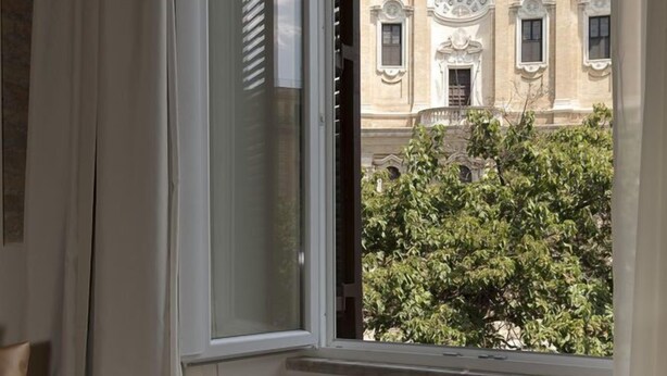 Unclassified image, 1 of 32, button - Navona Luxury Guest House (Rome)