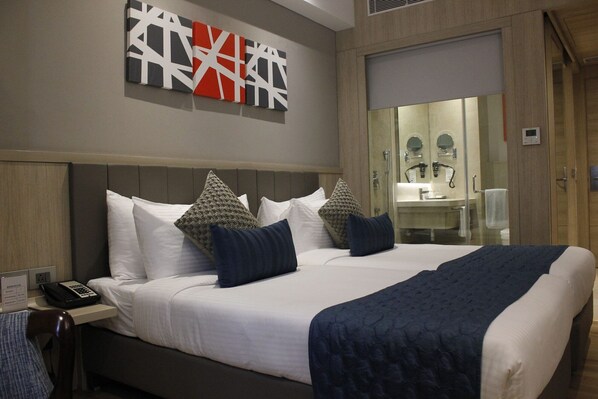 Room - Swati Hotel Deluxe (New Delhi)