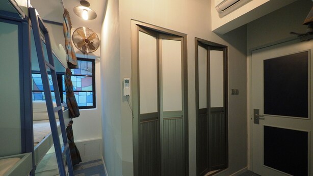 8 Bed Classic Family Room - Panda's Hostel - Old Hong Kong (Kowloon)