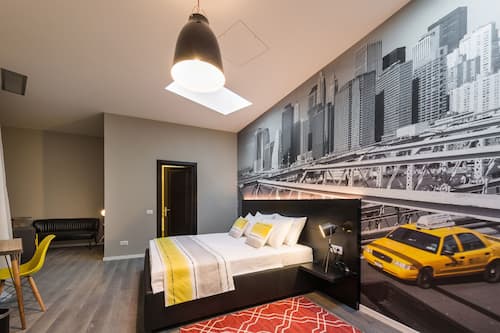 Chambre supérieure double | Minibar, coffre-fort, bureau, rideaux d’obscurcissement