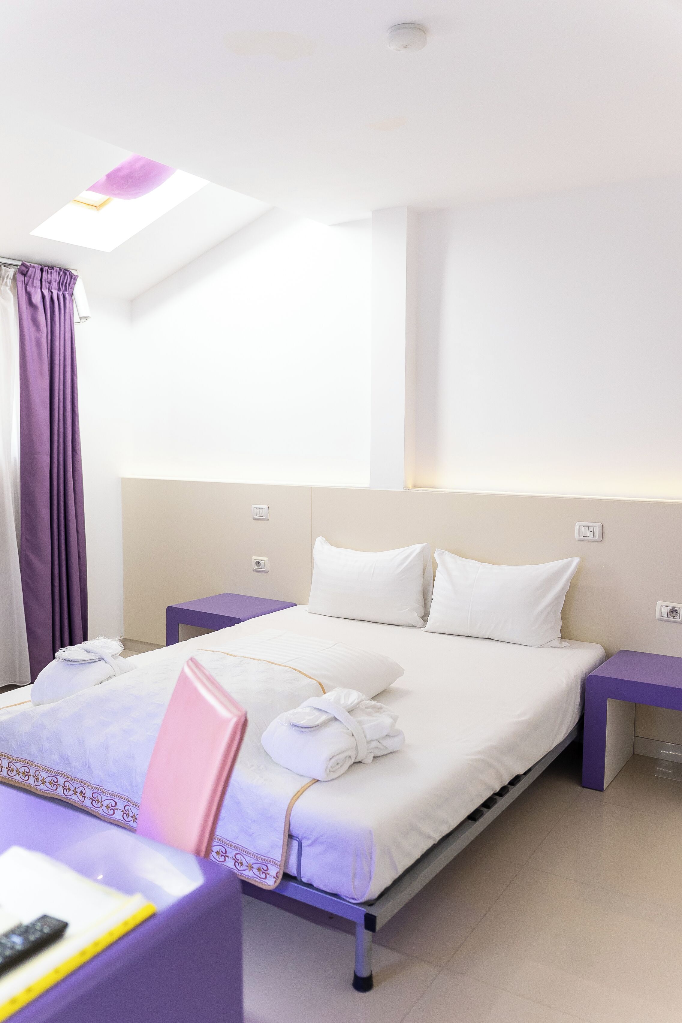 deluxe double room, sauna | hypo-allergenic bedding, memory-foam beds, in-room safe, desk