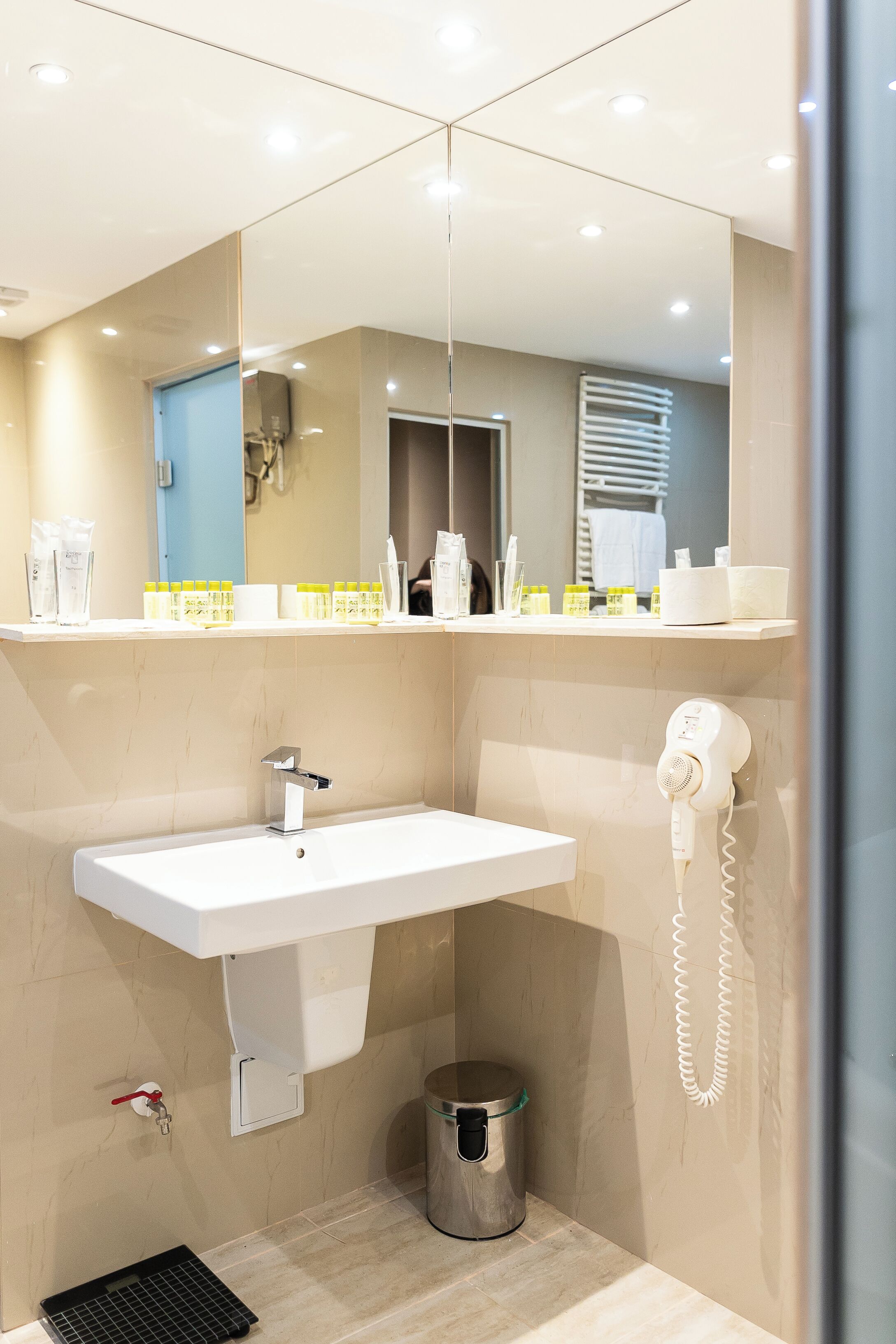 standard double room, sauna | bathroom | free toiletries, hair dryer, bathrobes, slippers