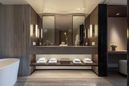Four Seasons Astir Palace Hotel Athens - Image 55