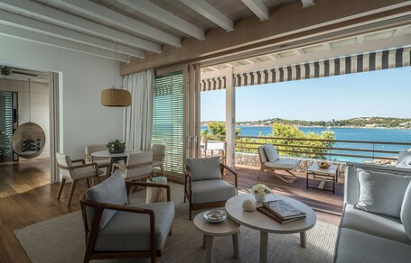 Four Seasons Astir Palace Hotel Athens - Image 23