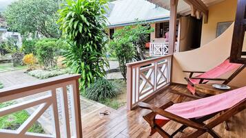 Standaard tweepersoonskamer | Terras