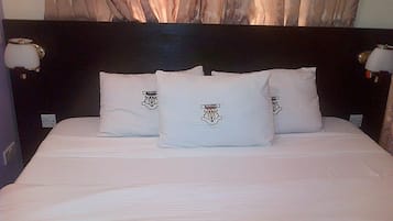 Double Room | In-room safe, desk, blackout drapes, rollaway beds
