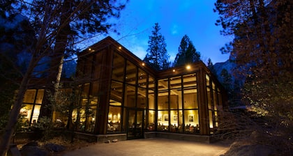 Yosemite Valley Lodge