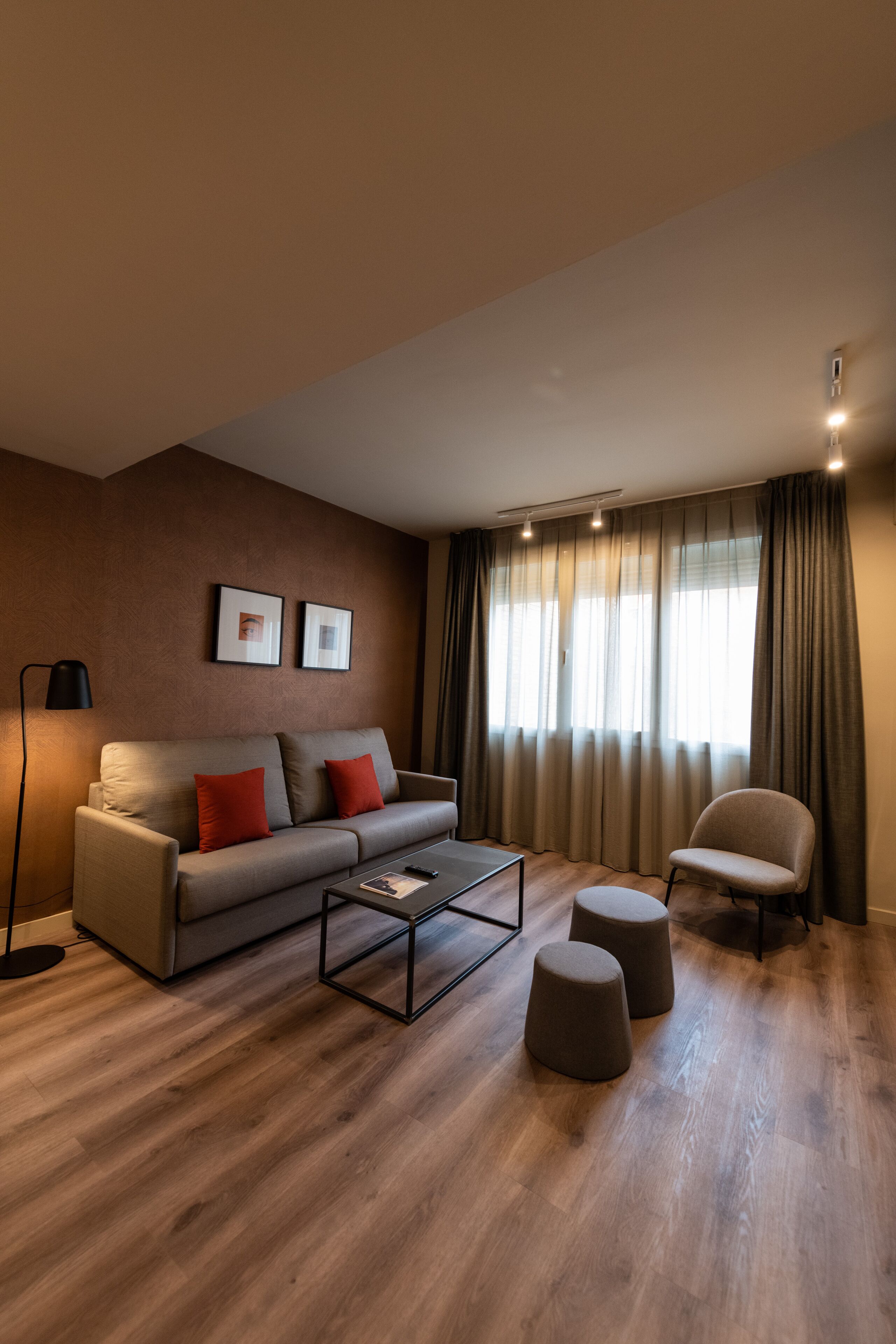 superior double room | minibar, in-room safe, desk, soundproofing