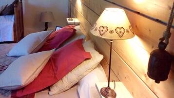 Individually decorated, free cots/infant beds, rollaway beds, free WiFi