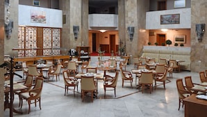 Restaurant - Natsionalny Hotel (Kyiv)