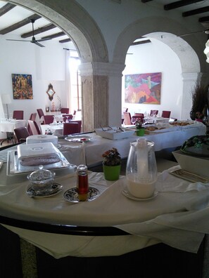 Breakfast area - Tramuntana Suites (Selva)