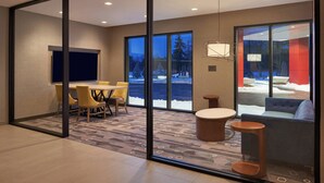 Property amenity - Courtyard by Marriott Oshawa (Oshawa)