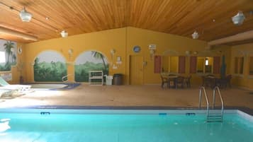 Piscine couverte