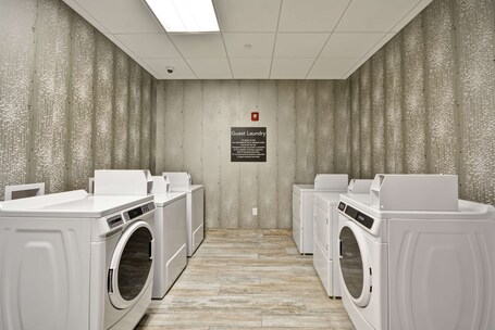 Homewood Suites by Hilton Orlando Theme Parks - Image 8
