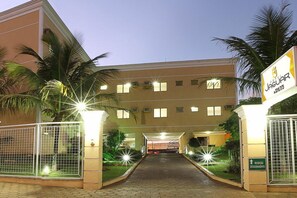 Exterior - Jaguar Hotel (Uberaba)