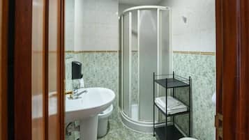 Shower, towels
