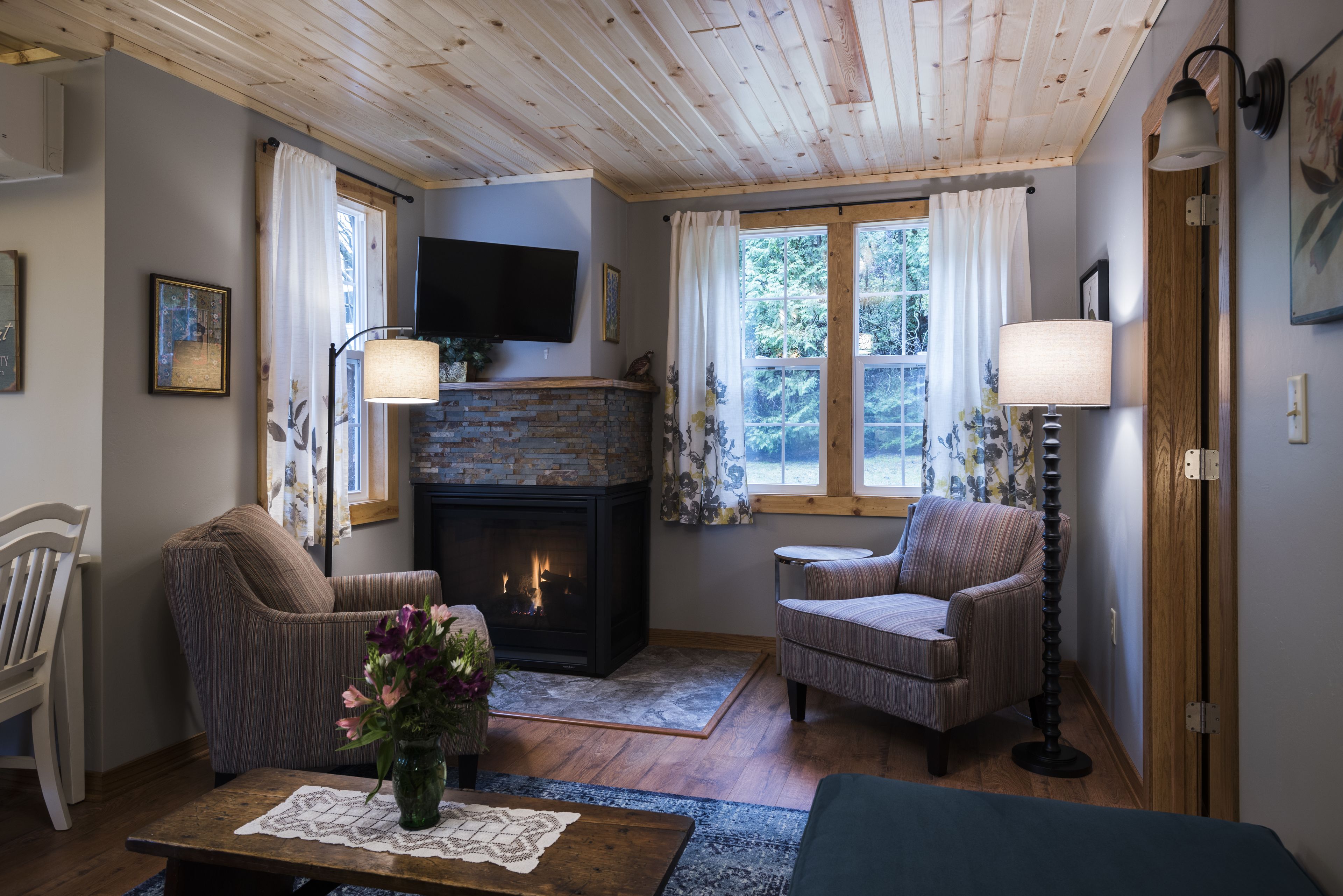 Room, Private Bathroom (Quail Cottage -Breakfast Not Included) | Living area | Flat-screen TV