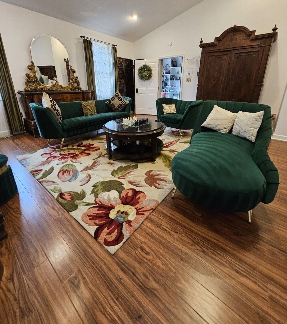 Luxury Suite, Multiple Beds, Kitchen, Mountain View | 1 bedroom, premium bedding, pillowtop beds, iron/ironing board