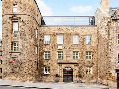 Aparthotel Adagio Edinburgh Royal Mile