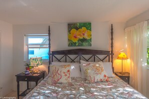 Deluxe Apartment, 2 Bedrooms, Kitchen | Premium bedding, desk, iron/ironing board, free WiFi