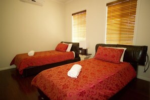 Room - Bulla Hill (BULLA)