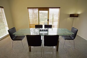 Pemandangan dari properti