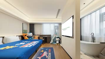 Family Room, Multiple Beds (Octonauts Themed) | Premium bedding, pillow-top beds, minibar, in-room safe
