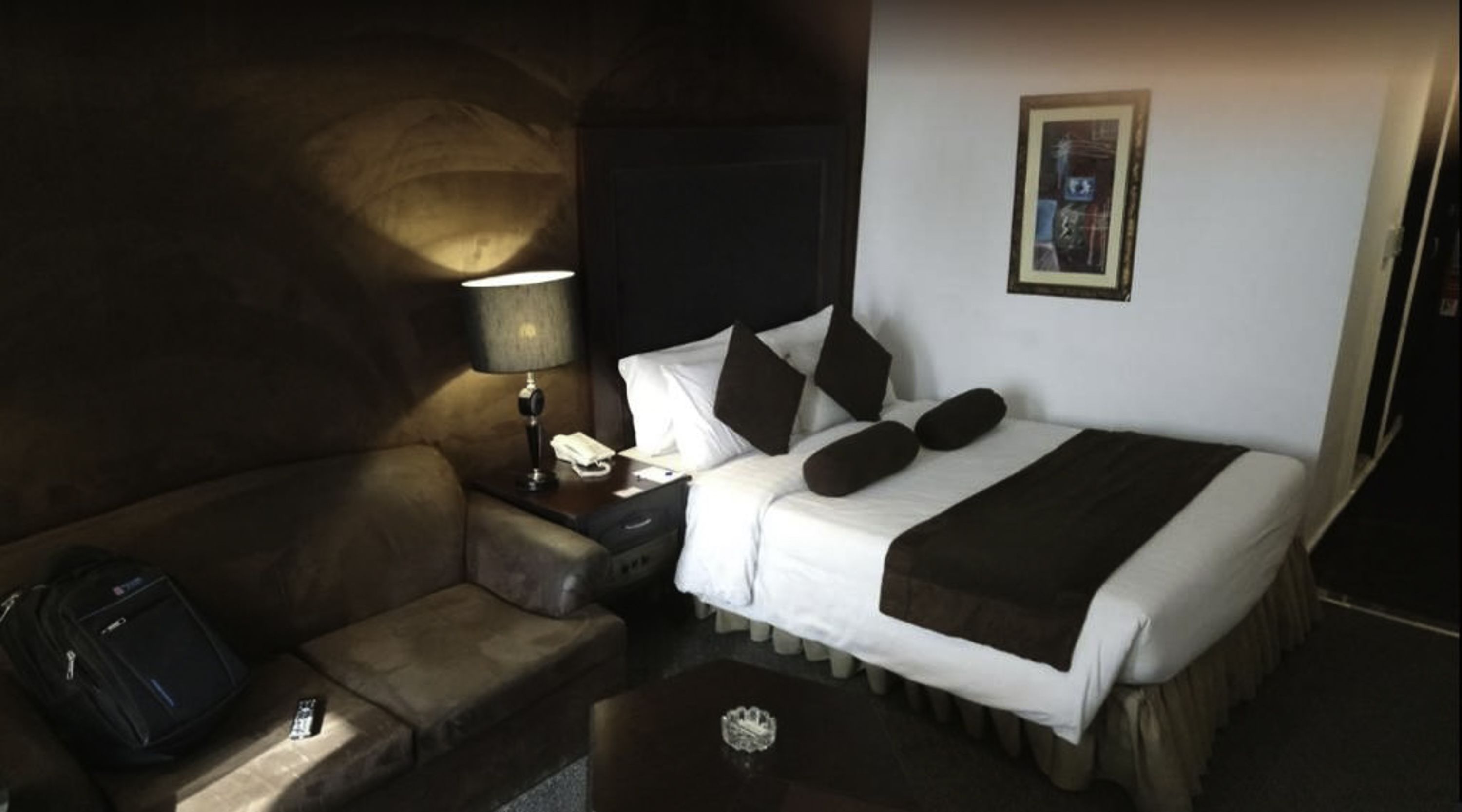 Minibar, desk, free WiFi