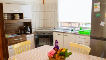 Family House | Private kitchen | Coffee/tea maker, electric kettle, cookware/dishes/utensils