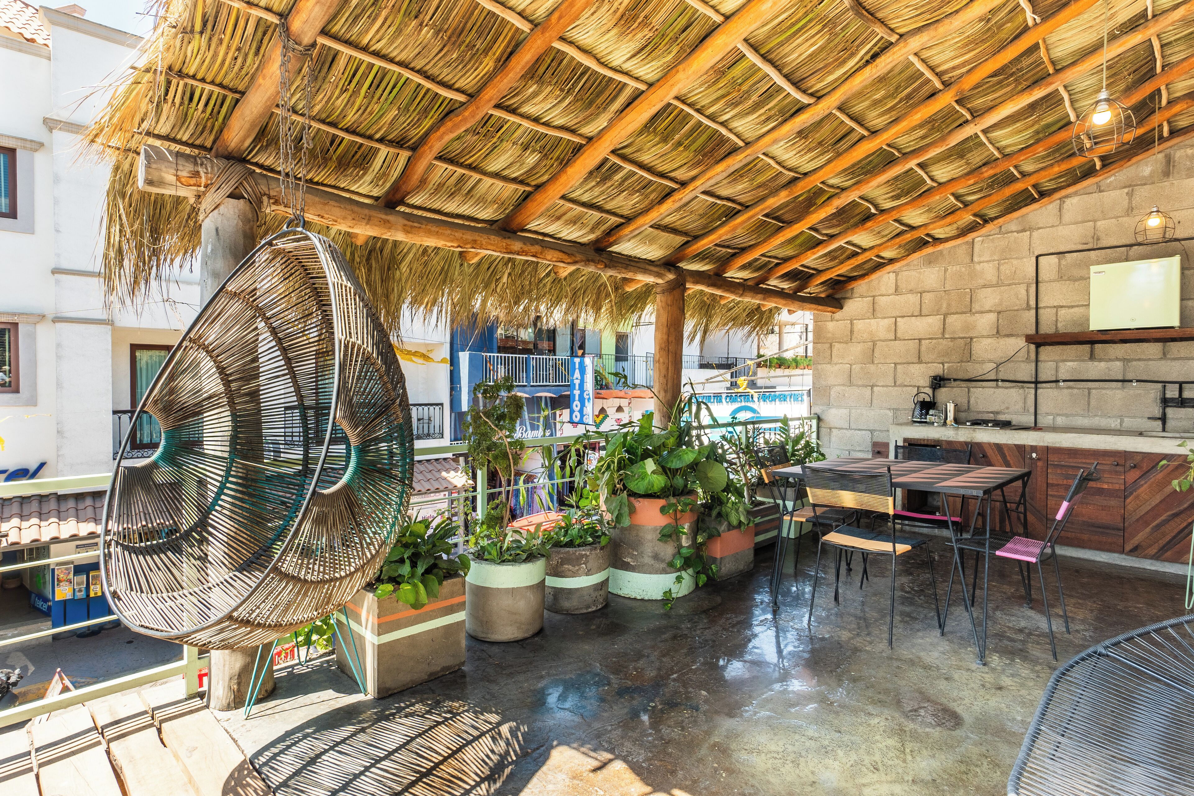 loft 5 | living area | 40-inch plasma tv with cable channels, tv