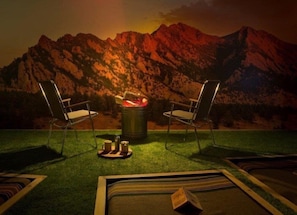 Property grounds - Basecamp Boulder (Boulder)