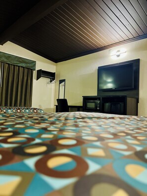 Rom – standard, 2 queensize-senger, ikke-røyk | Wi-fi (inkludert) og sengetøy