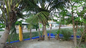 Property grounds - Hacienda Tropical Guest House (Belmopan)