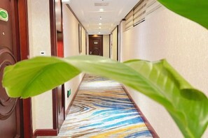 Interior - Vienna Hotel (Shanghai Sheshan Happy Valley) (Shanghai)